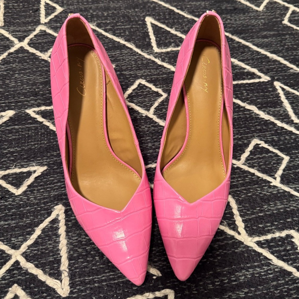 Circus by Sam Edelman Pink Heels Classic Pumps